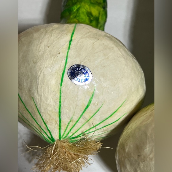 Vintage Mexican Papier-Mâché Fruit Hand-Painted 7pc - Picture 8 of 10